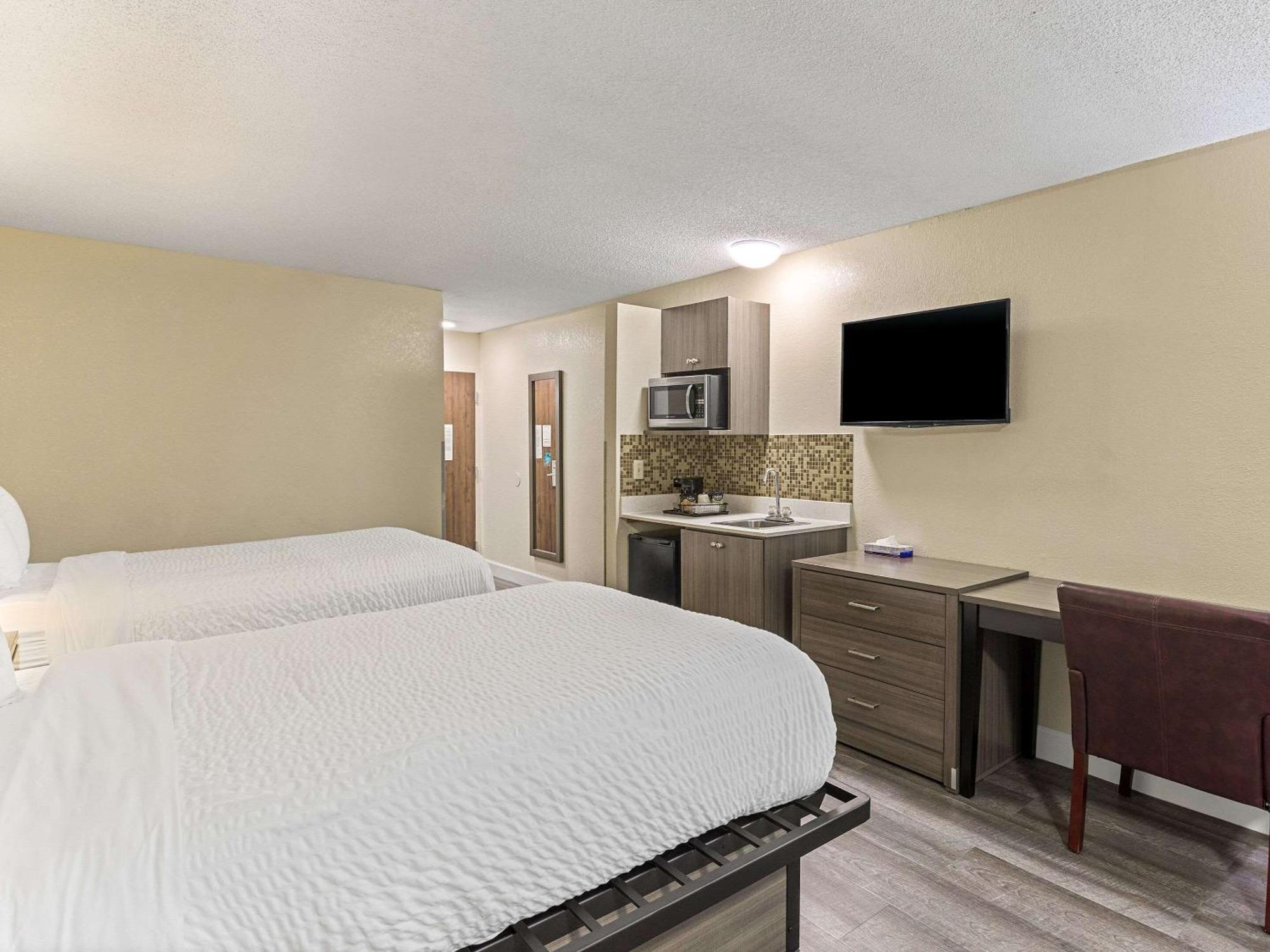 Clarion Pointe Savannah Gateway I-95 Extérieur photo